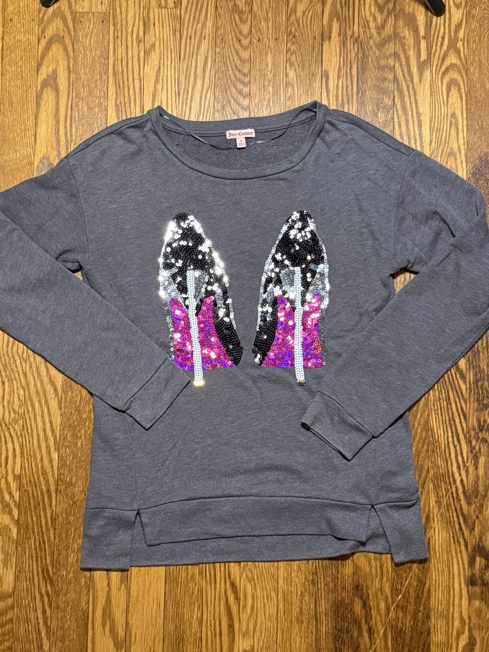 Juicy Couture Charcoal Gray Crewneck Sweatshirt Sequin Black Stilettos Size S